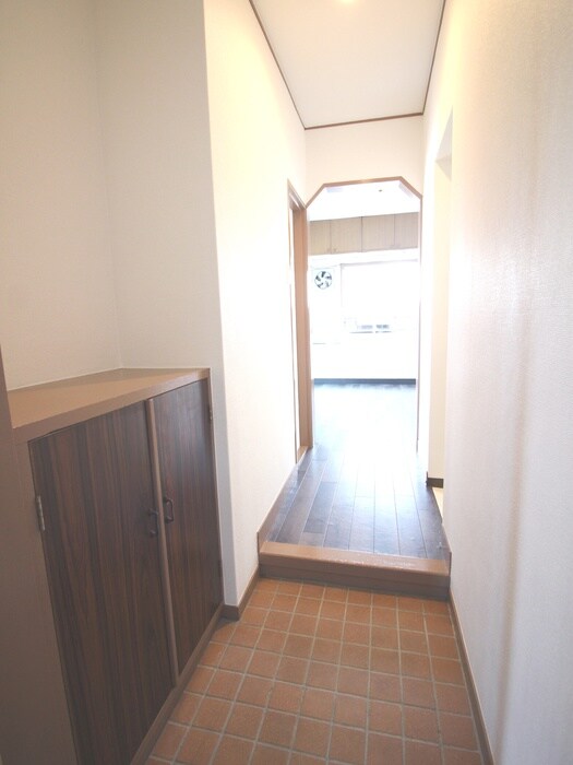物件内観写真19　(廊下)