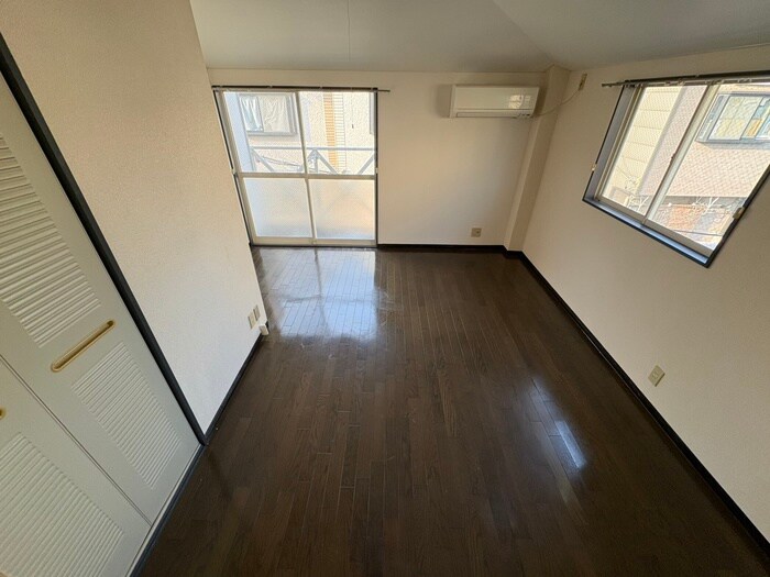 物件内観写真14　(居室)