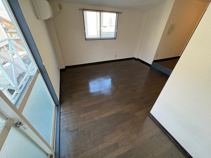 物件内観写真17　(居室)