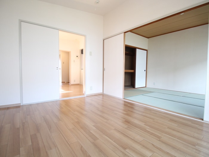 物件内観写真7　(居室)