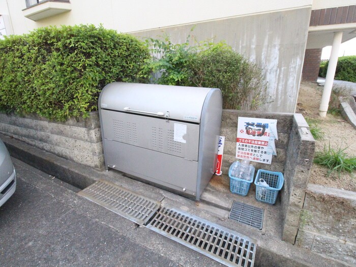 物件外観写真6　(建物設備)