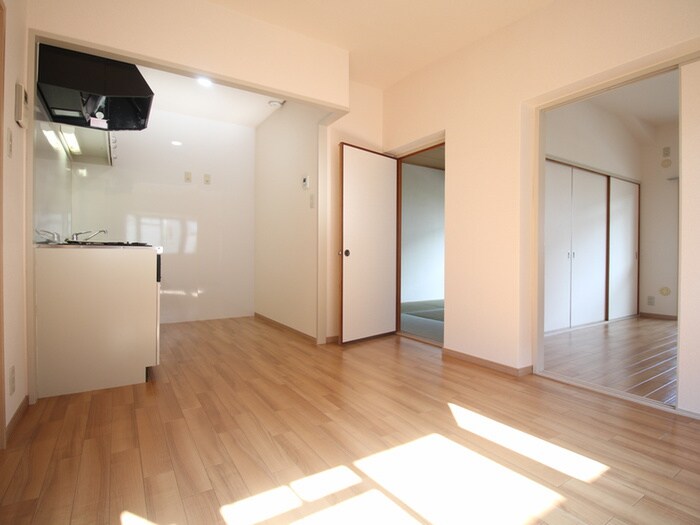 物件内観写真22　(居室)