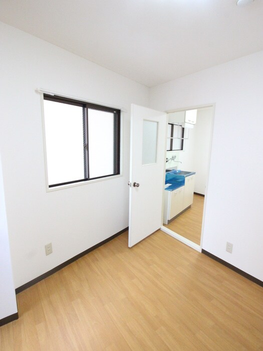 物件内観写真14　(居室)