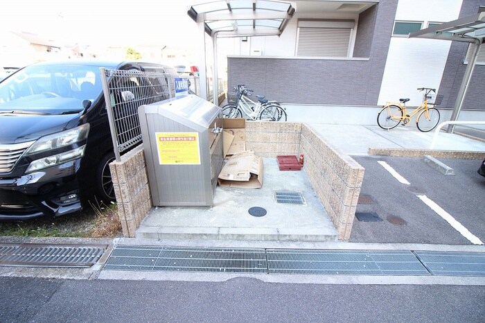 物件外観写真6　(建物設備)