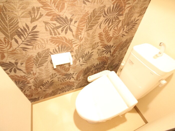 物件内観写真13　(トイレ)