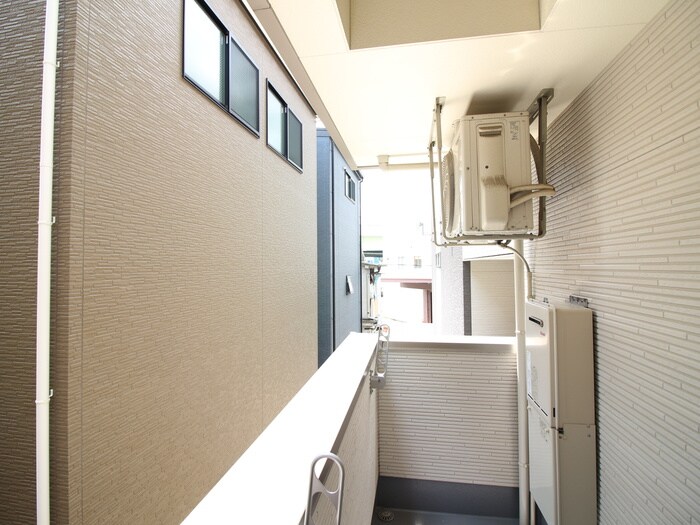 物件内観写真22　(室内からの展望)