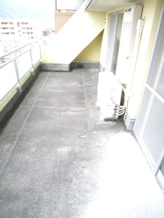 物件内観写真16　(ベランダ・バルコニー)