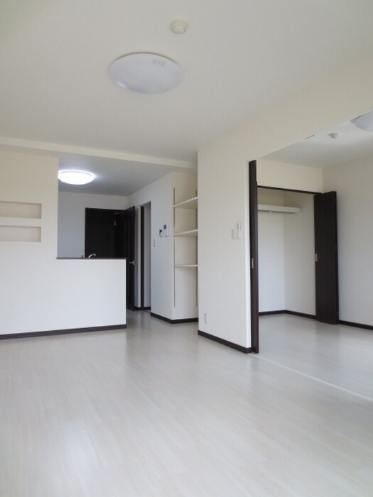 物件内観写真7　(内観写真)