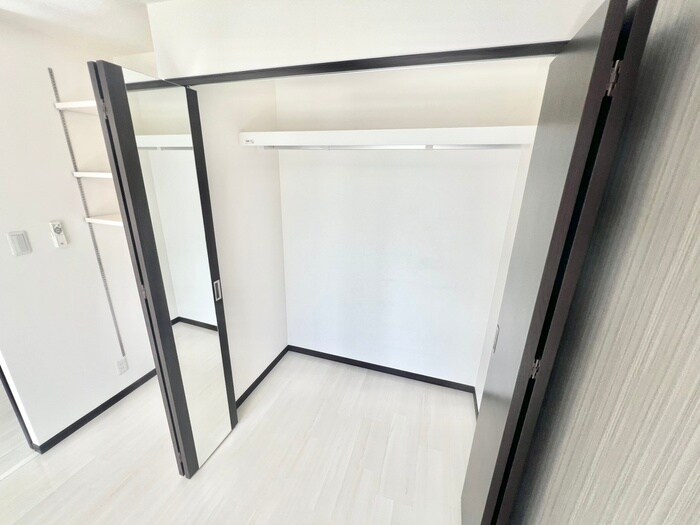 物件内観写真15　(収納)