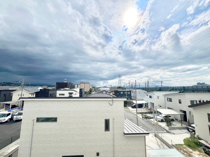 物件内観写真19　(室内からの展望)