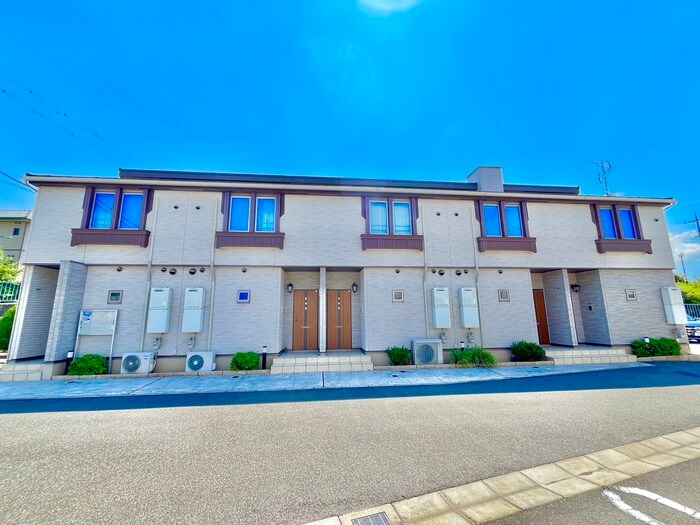 物件外観写真3　(外観写真)