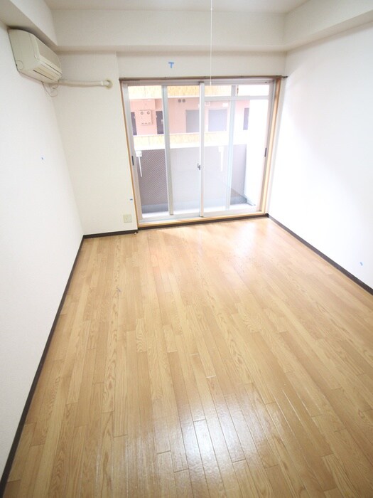 物件内観写真12　(居室)