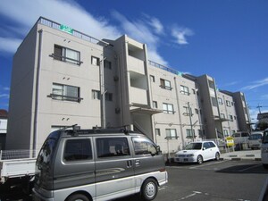 馬田マンション外観写真