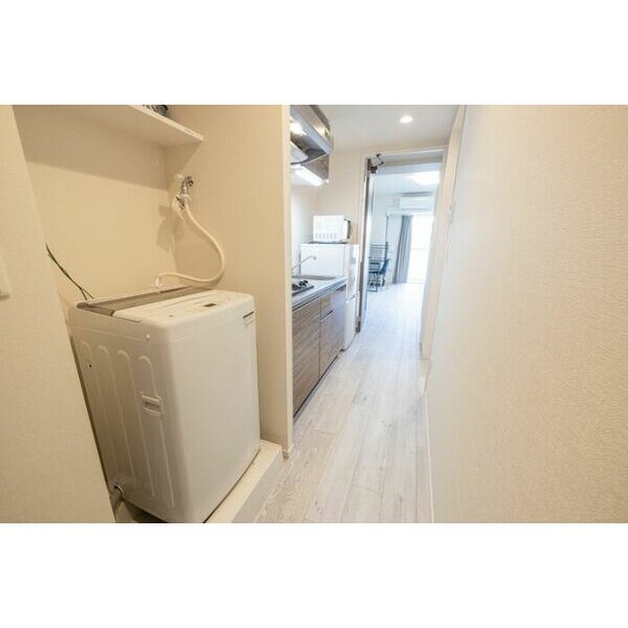 物件内観写真10　(廊下)