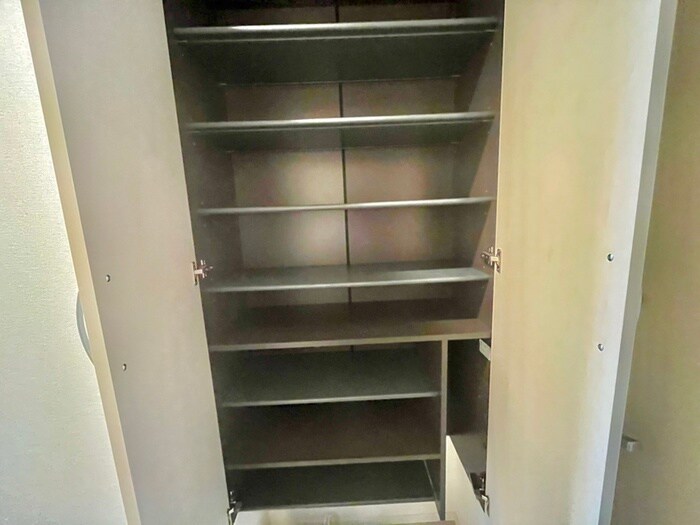 物件内観写真17　(靴箱)