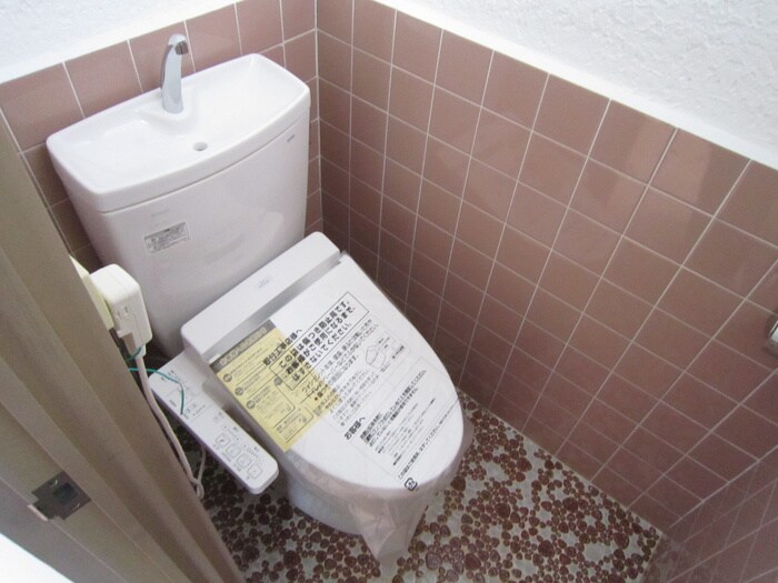 物件内観写真9　(トイレ)