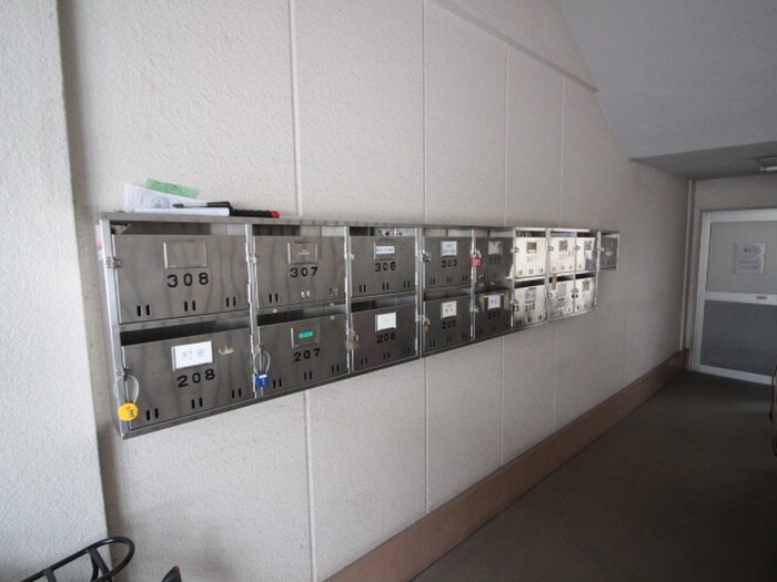 物件外観写真4　(建物設備)