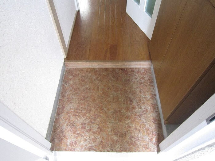 物件内観写真21　(玄関)