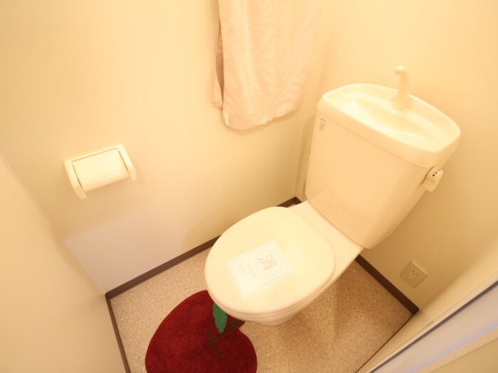 物件内観写真13　(トイレ)