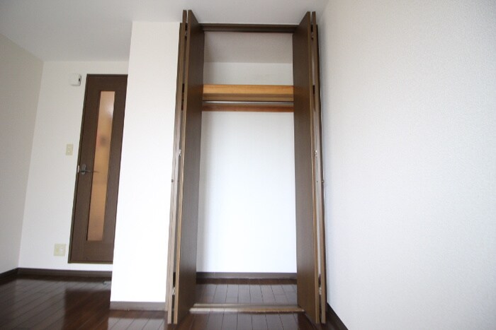 物件内観写真9　(収納)