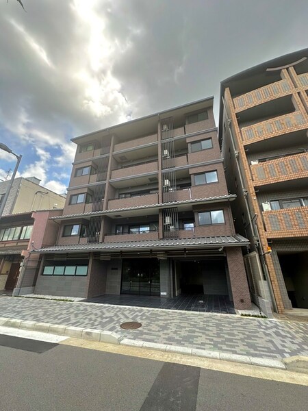 二条城東レジデンス外観写真