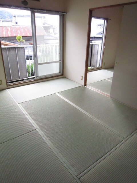 物件内観写真10　(居室)