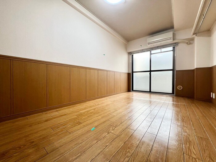 物件内観写真10　(居室)