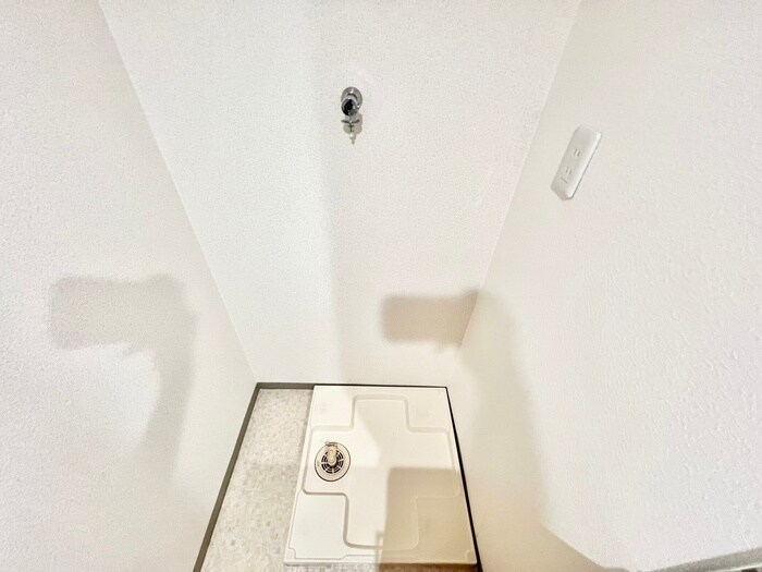 物件内観写真17　(洗濯機置場)