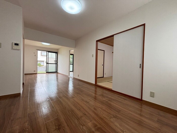 物件内観写真7　(居室)