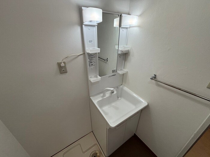 物件内観写真13　(洗面)