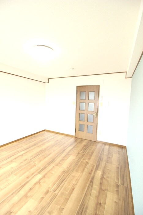 物件内観写真17　(居室)