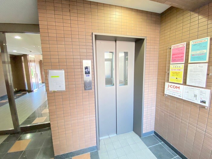 物件外観写真4　(建物設備)