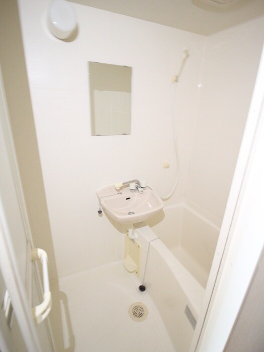 物件内観写真7　(バス／シャワールーム等)