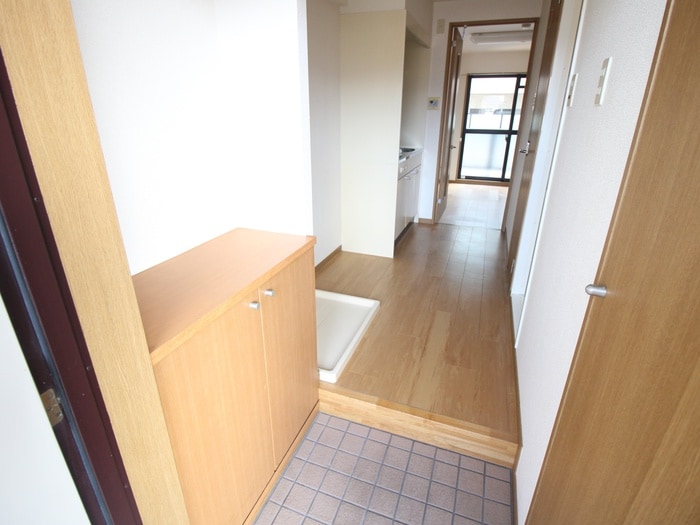 物件内観写真15　(廊下)