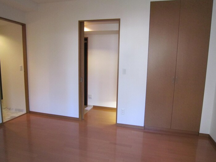 物件内観写真13　(居室)