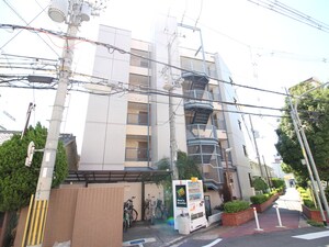 エルベ守口外観写真