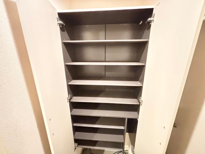 物件内観写真17　(靴箱)