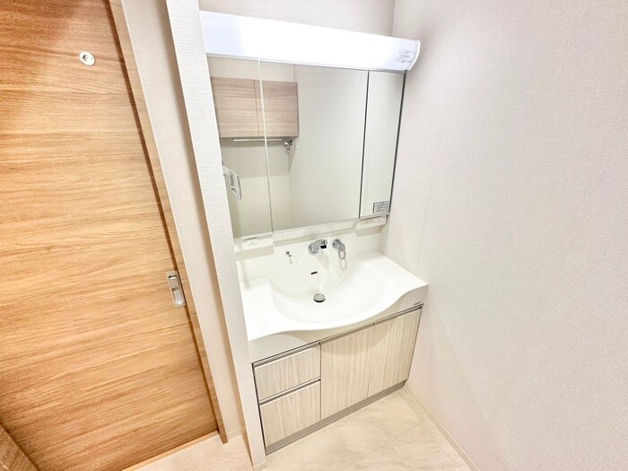 物件内観写真10　(洗面)