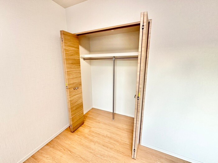 物件内観写真15　(収納)