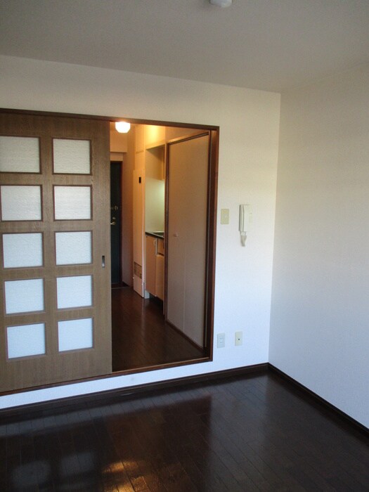 物件内観写真7　(内観写真)