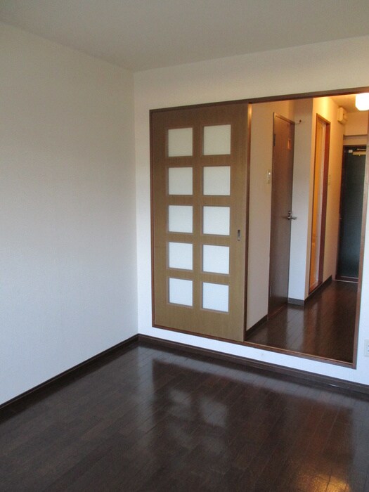 物件内観写真8　(内観写真)