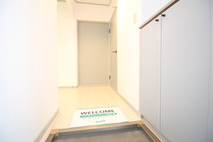 物件内観写真17　(廊下)