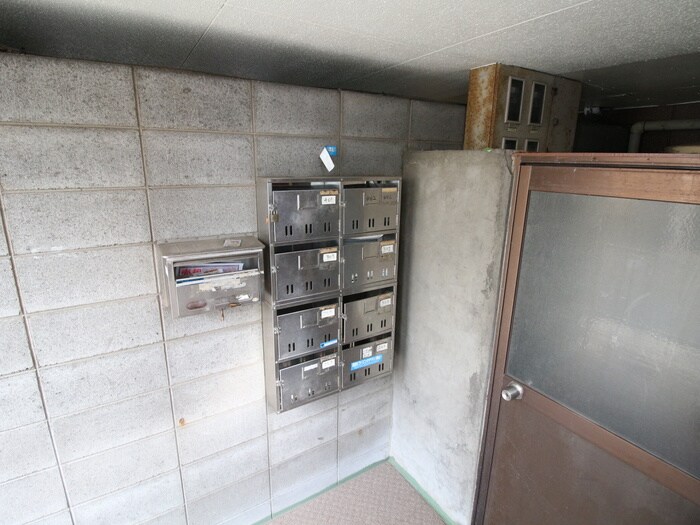 物件外観写真4　(建物設備)