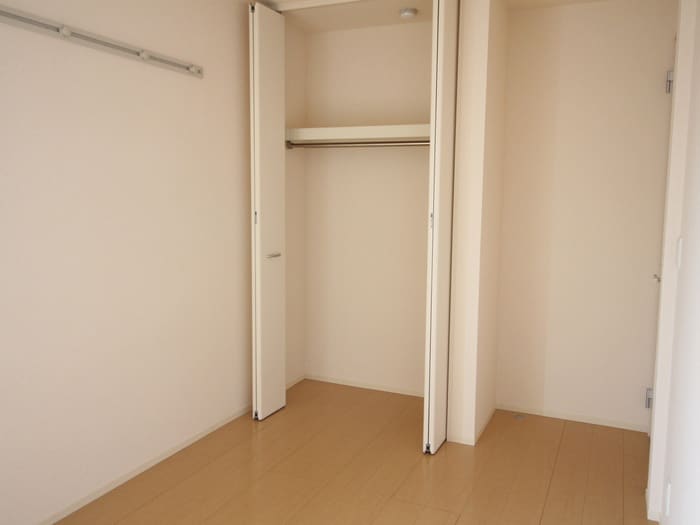 物件内観写真16　(収納)