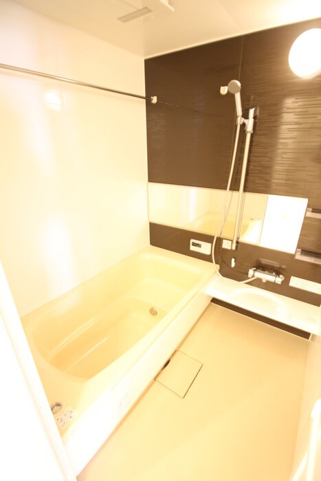 物件内観写真16　(バス／シャワールーム等)