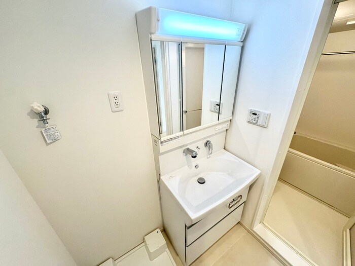 物件内観写真11　(洗面)