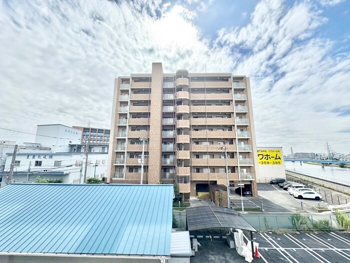 物件内観写真22　(室内からの展望)