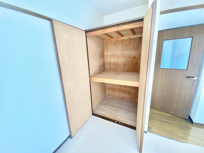 物件内観写真10　(収納)