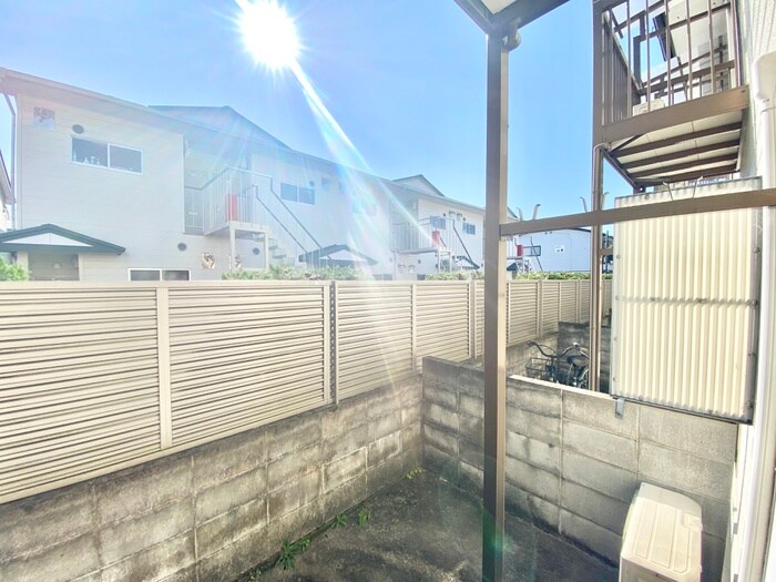 物件内観写真16　(室内からの展望)