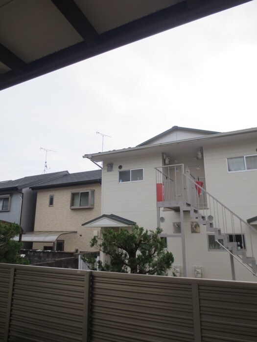 物件内観写真16　(室内からの展望)